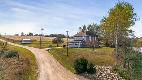 $425,000 | S5975 Plainview Road, Viola, WI 54664