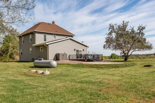 $425,000 | S5975 Plainview Road, Viola, WI 54664