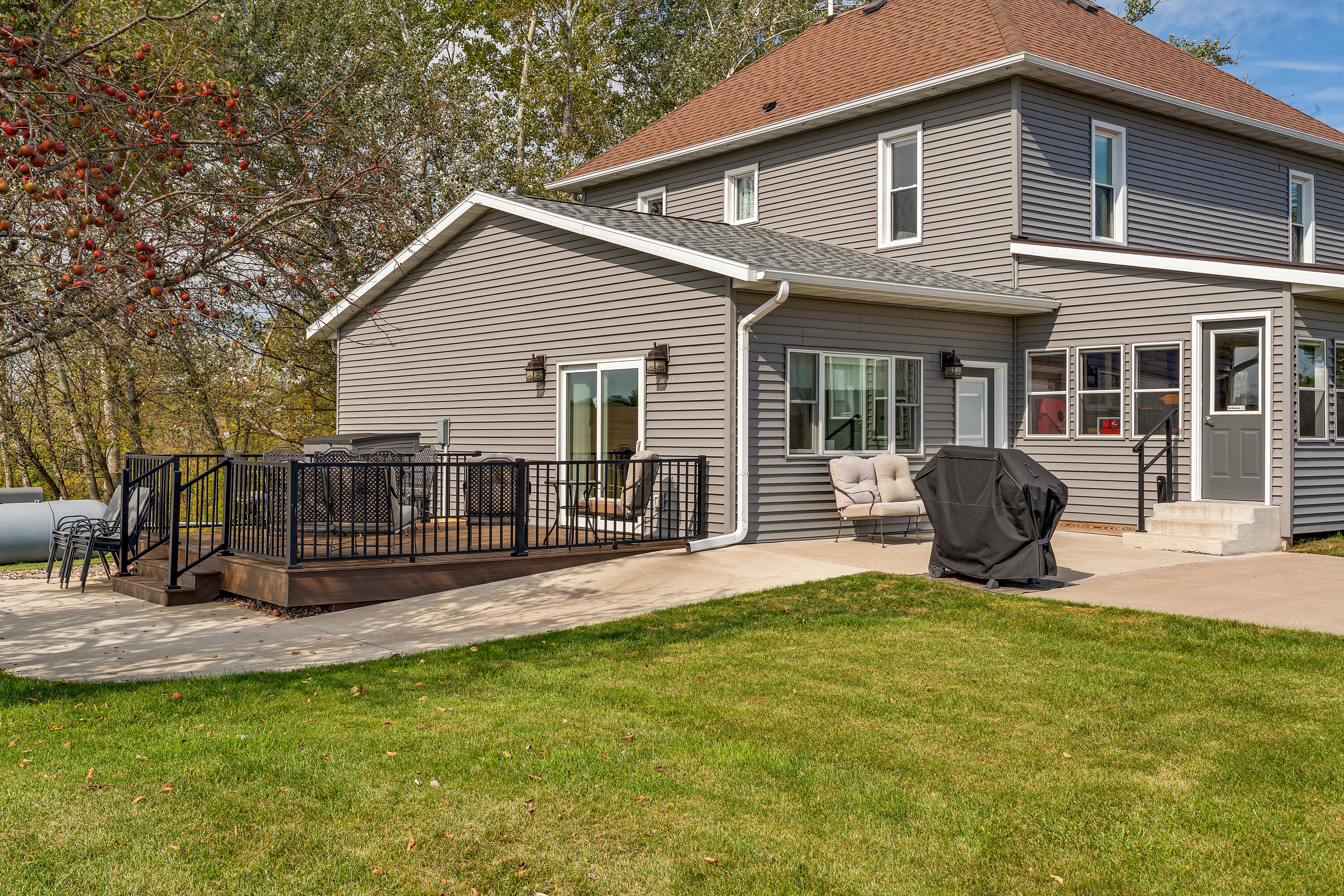 S5975 Plainview Road Viola, WI 54664 - Photo 13 of 52 Exterior