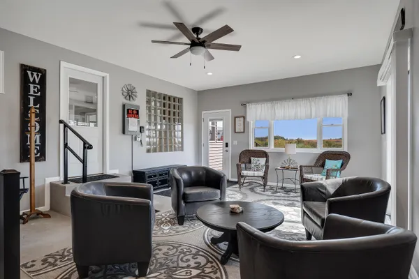 $425,000 | S5975 Plainview Road, Viola, WI 54664