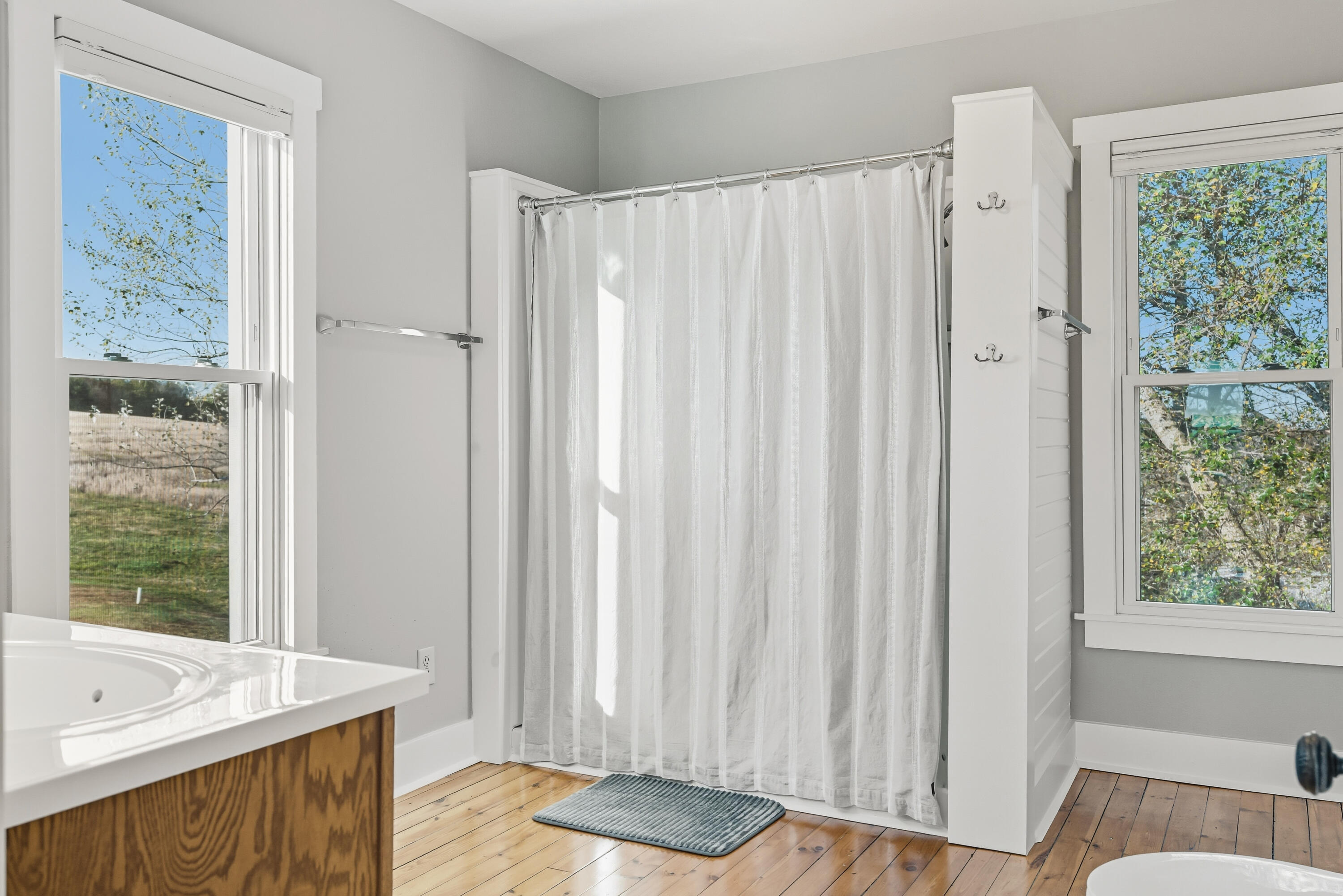 S5975 Plainview Road Viola, WI 54664 - Photo 35 of 52 Upper Level Full Bathroom