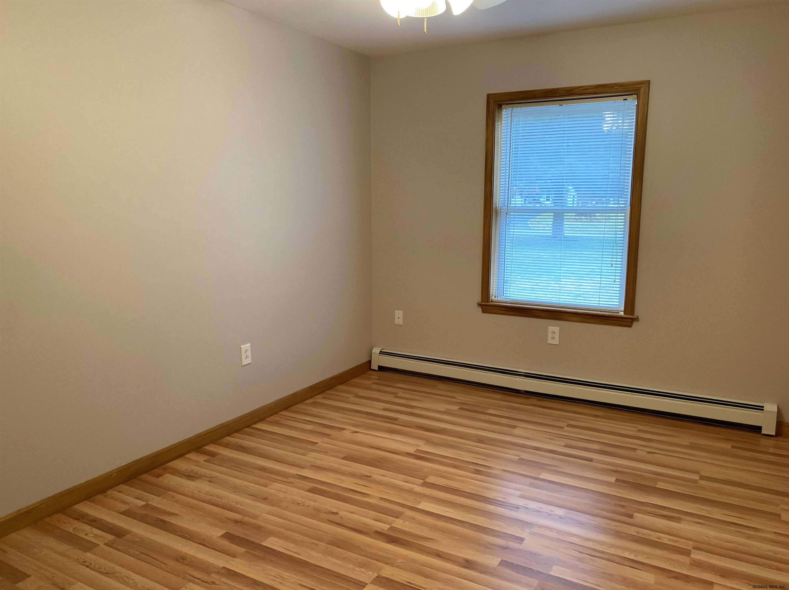 138 Beach Road Halfmoon, NY 12065 - Photo 14 of 28 Photo 14