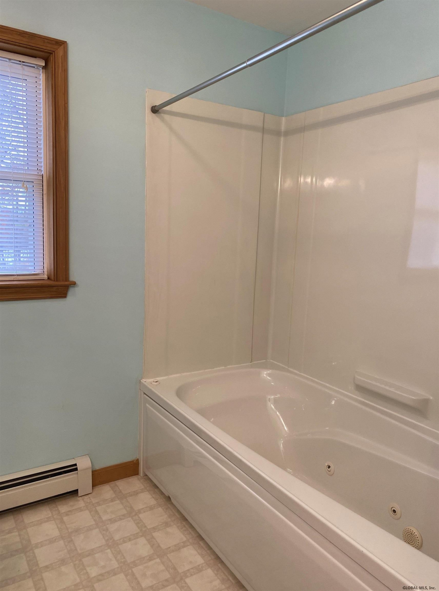 138 Beach Road Halfmoon, NY 12065 - Photo 17 of 28 Photo 17