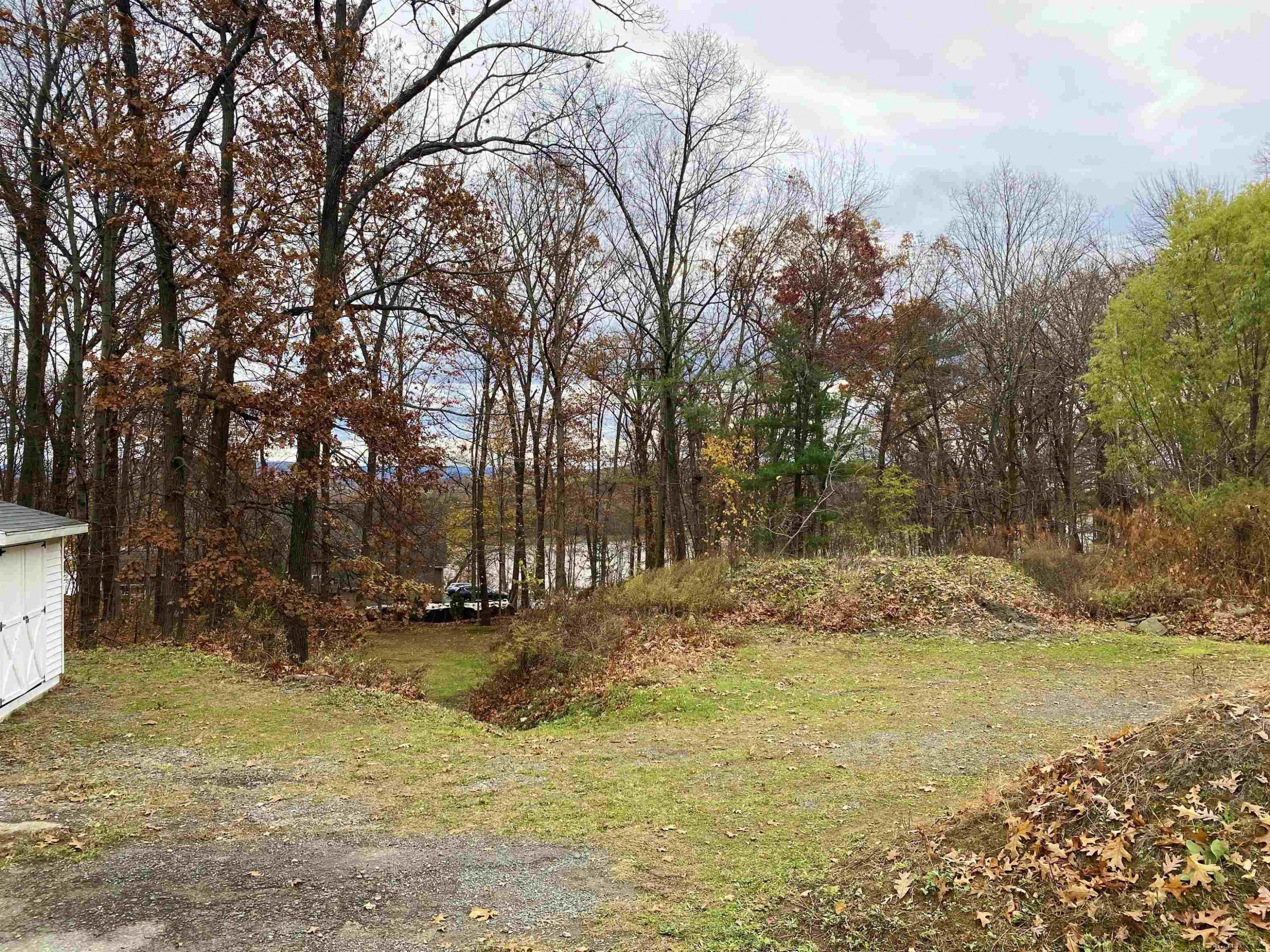 138 Beach Road Halfmoon, NY 12065 - Photo 25 of 28 Photo 25