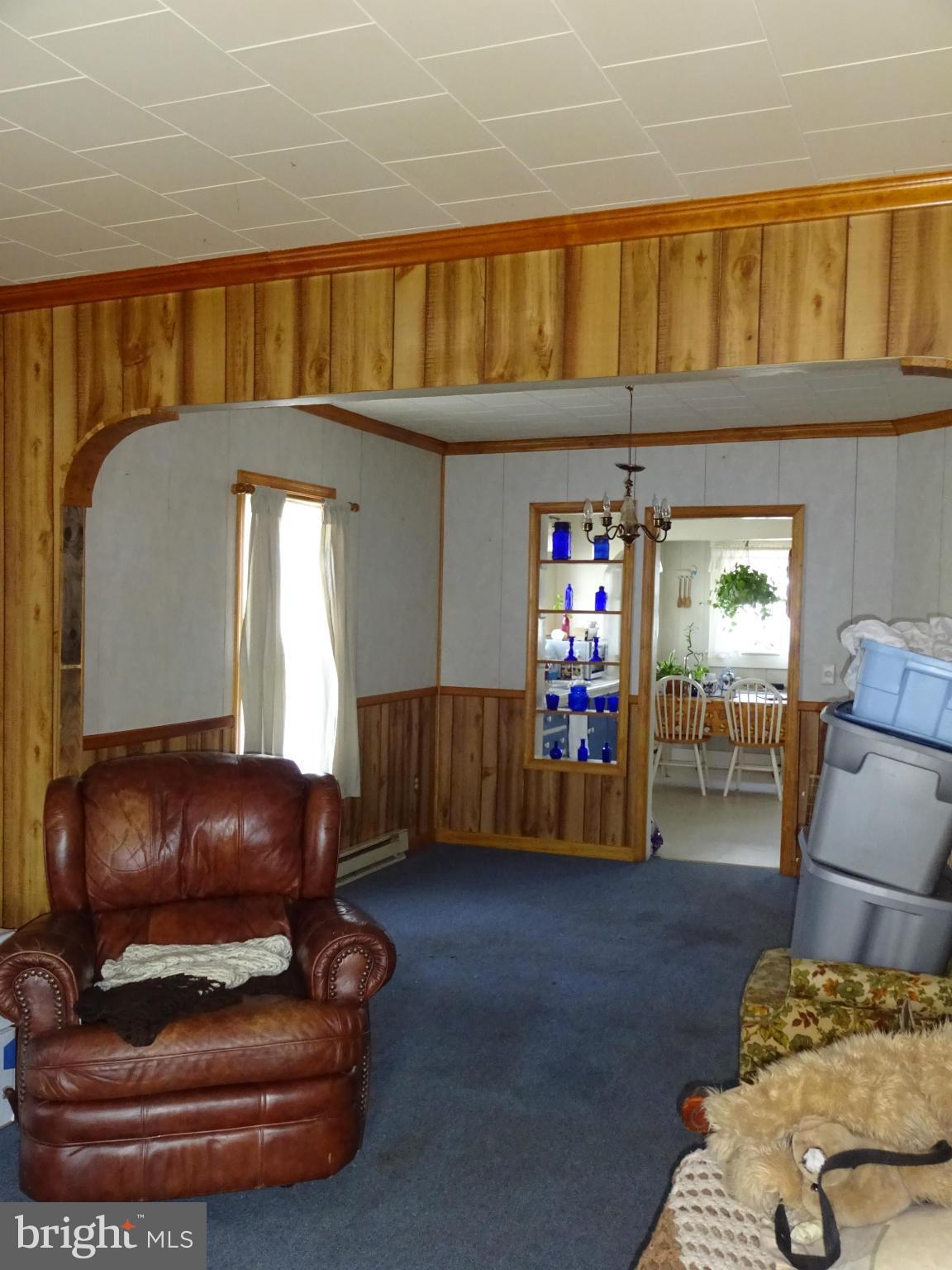 210 Rambler Road Cambridge, MD 21613 - Photo 5 of 30 Living Room