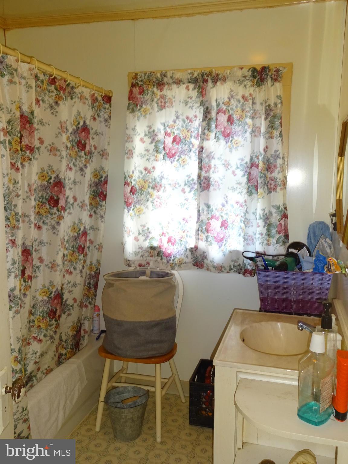 210 Rambler Road Cambridge, MD 21613 - Photo 9 of 30 Bath