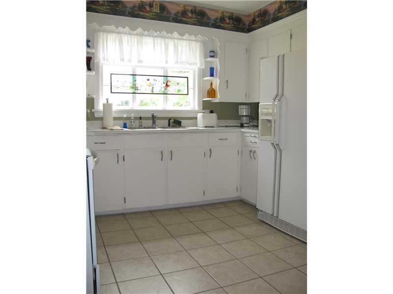 210 Donation Road Greenville, PA 16125 - Photo 3 of 17 Kitchen.
