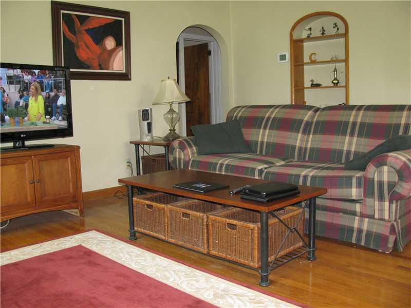 210 Donation Road Greenville, PA 16125 - Photo 10 of 17 Living Room.