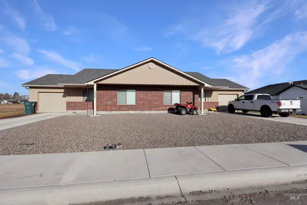 $485,000 | 1732 And 1734 Dollys Way, Heyburn, ID 83336