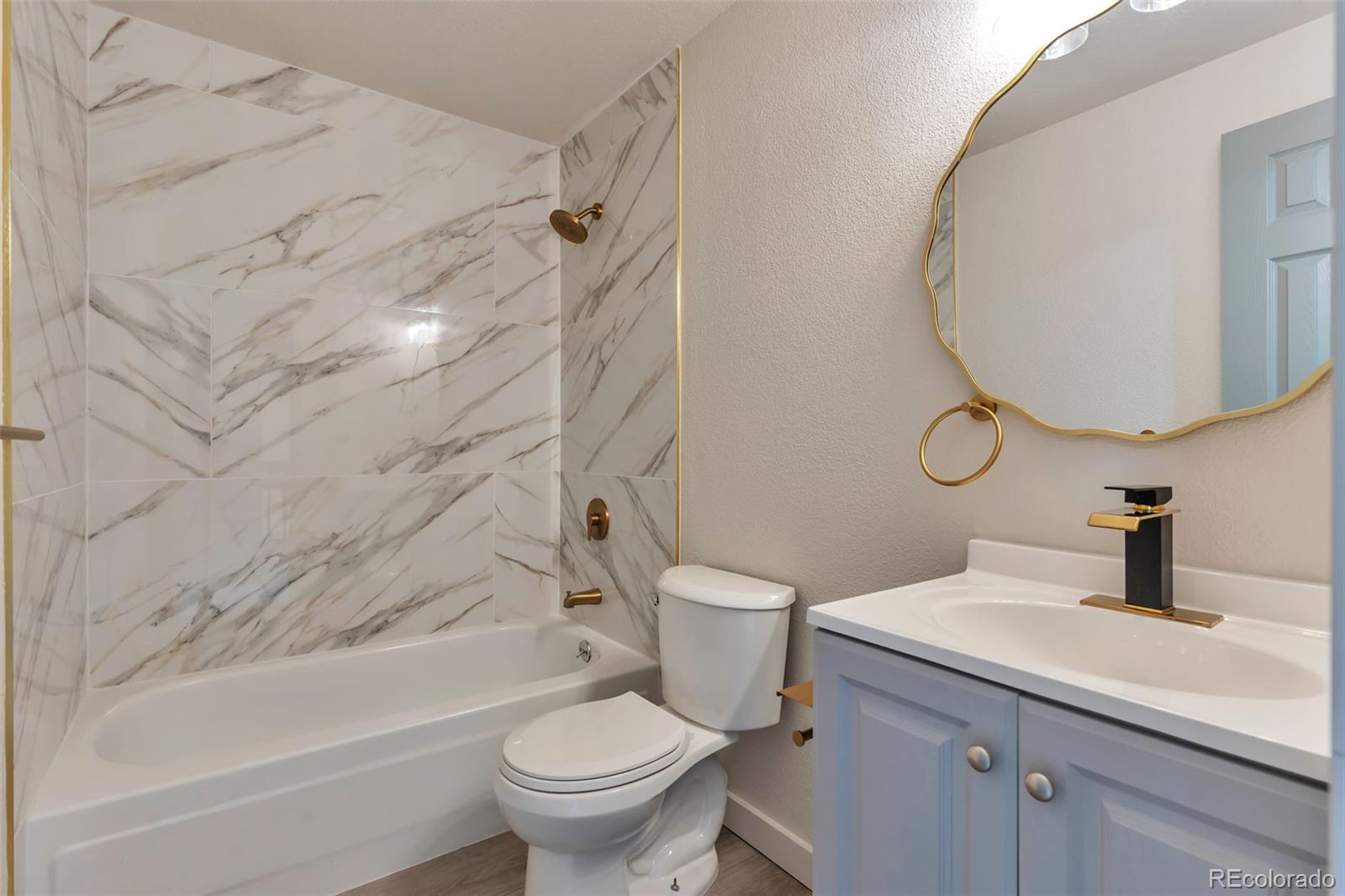 5121 Dillon Street Denver, CO 80239 - Photo 4 of 13