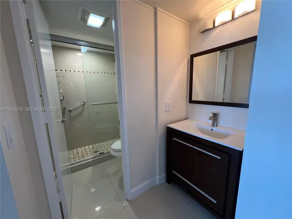 $3,000 | 3731 North Country Club Drive, Unit 1424, Aventura, FL 33180