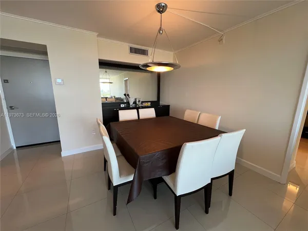 $3,000 | 3731 North Country Club Drive, Unit 1424, Aventura, FL 33180