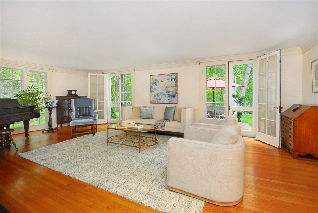 96 Lexington Road Lincoln, MA 01773 - Photo 6 of 41