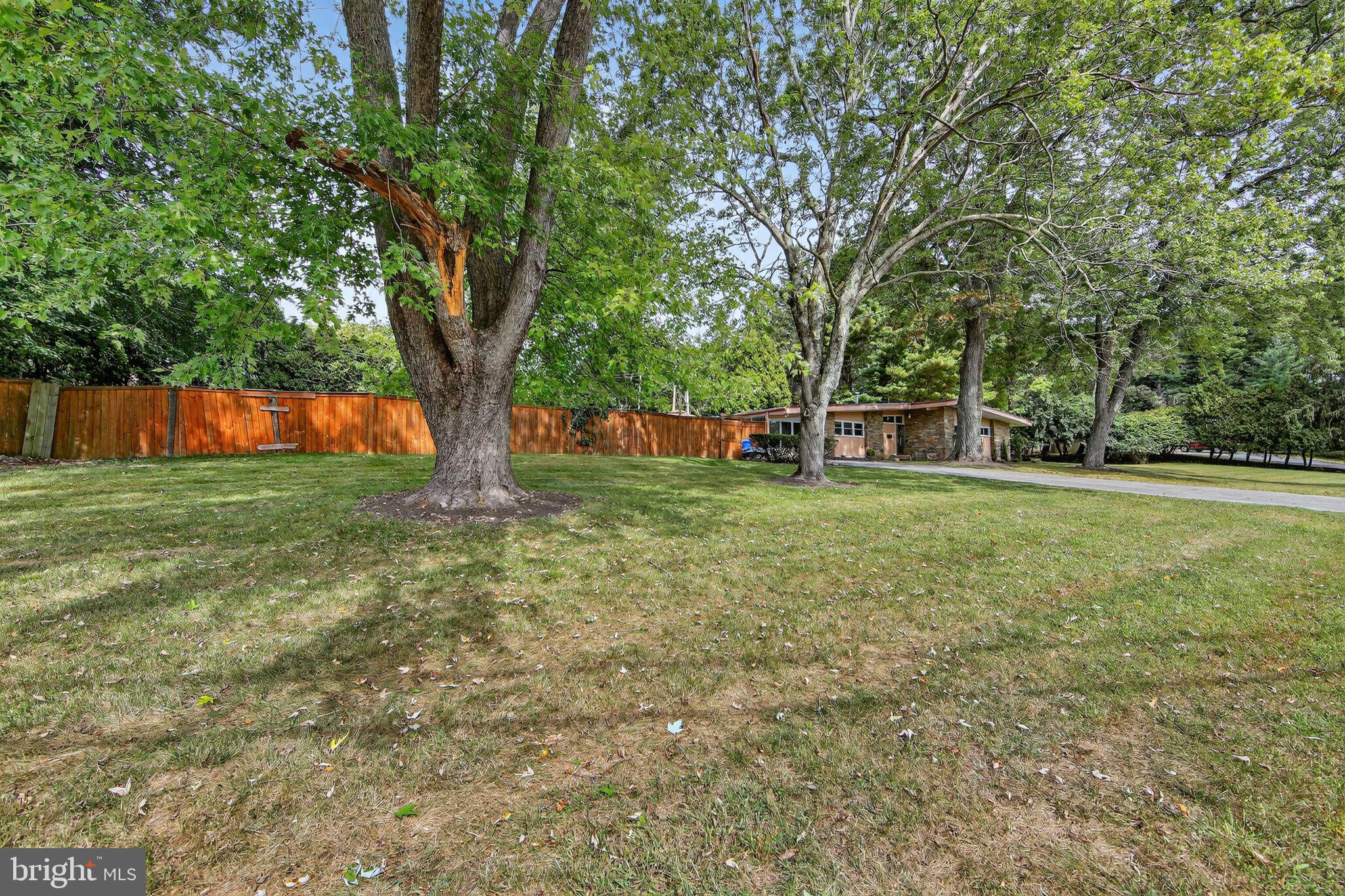 1022 Arboretum Road Wyncote, PA 19095 - Photo 12 of 35 Gallery Image 12