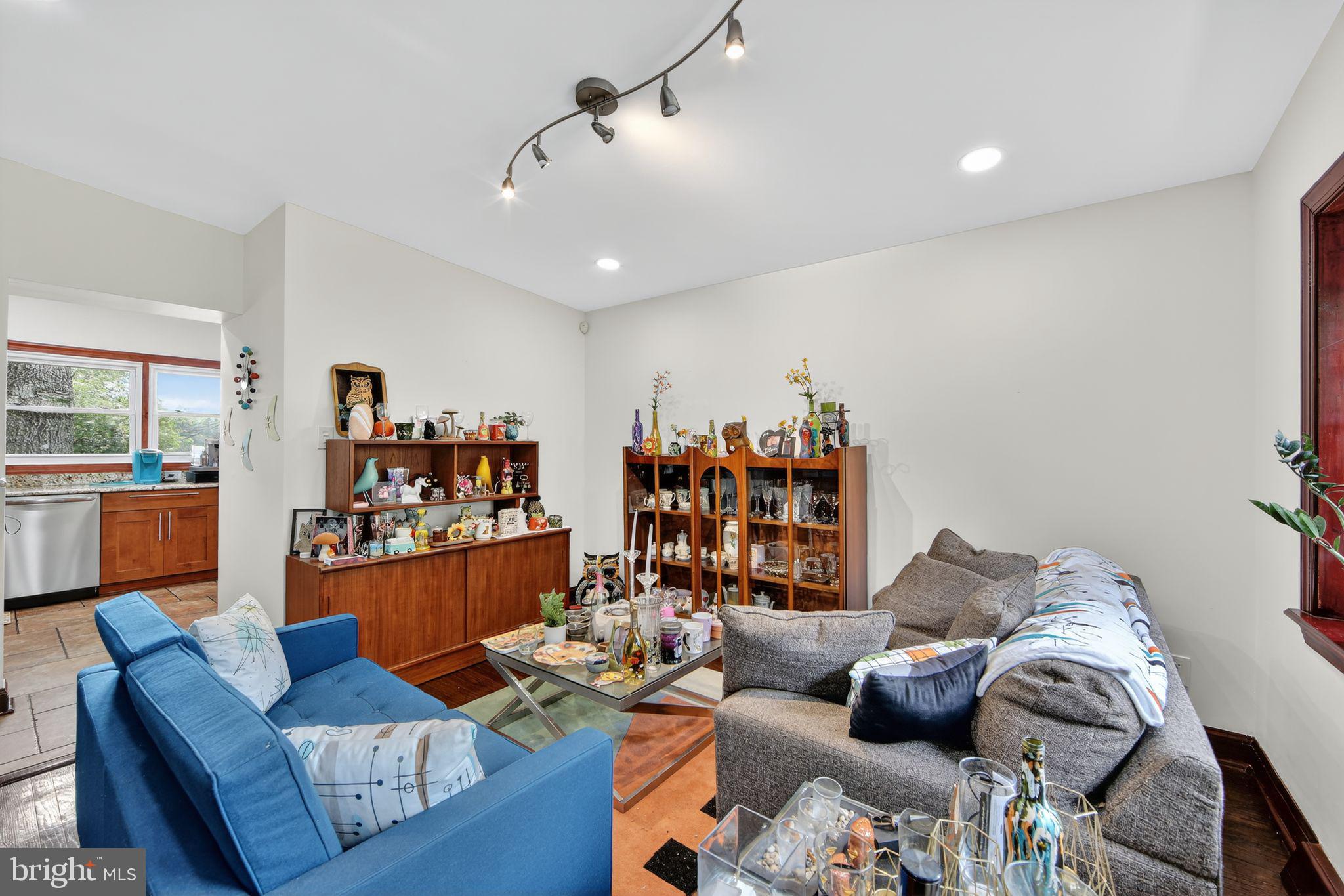 1022 Arboretum Road Wyncote, PA 19095 - Photo 17 of 35 Gallery Image 17