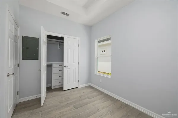 $1,150 | 412 East Acacia Avenue, Unit 1, Alamo, TX 78516