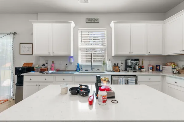 $2,500 | 537 Yellow Leaf Lane, Summerville, SC 29486