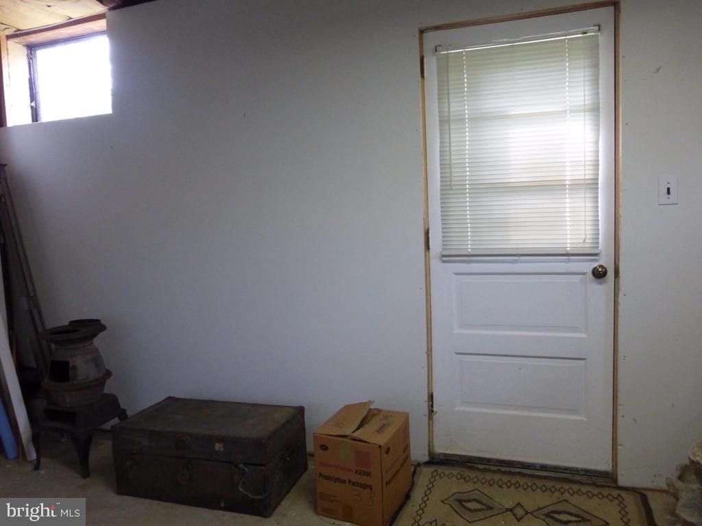 985 Cardinal Road Lancaster, PA 17601 - Photo 23 of 29 Gallery Image 23
