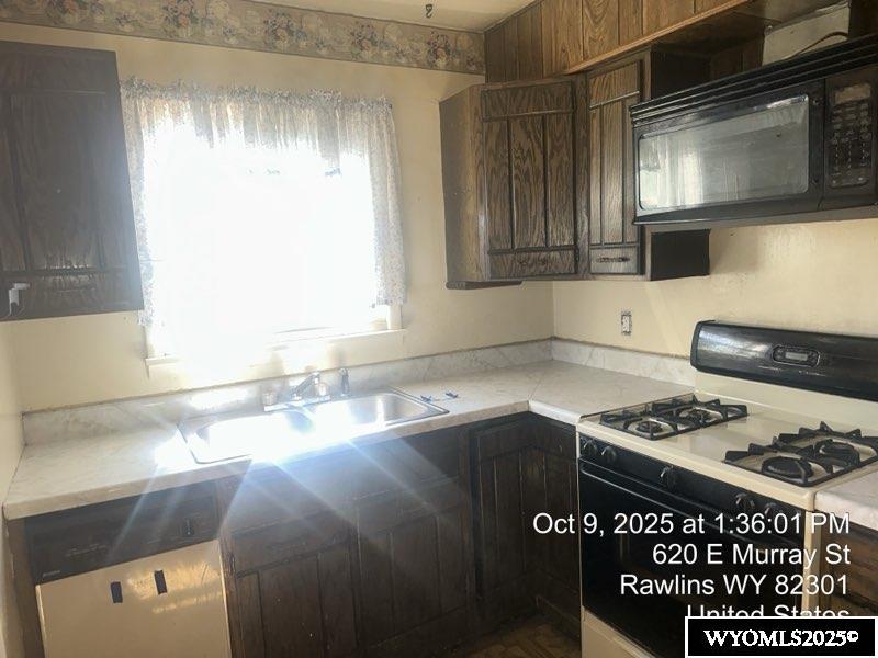 620 East Murray Street Rawlins, WY 82301 - Photo 7 of 11