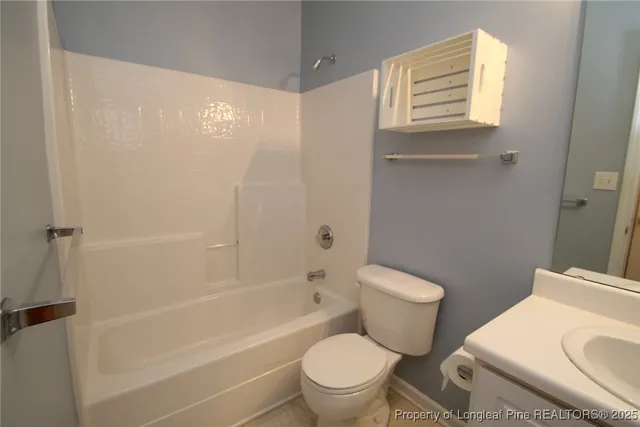 a view of a back yard of the house