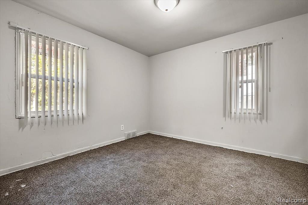 15860 Joy Road Detroit, MI 48228 - Photo 94 of 99