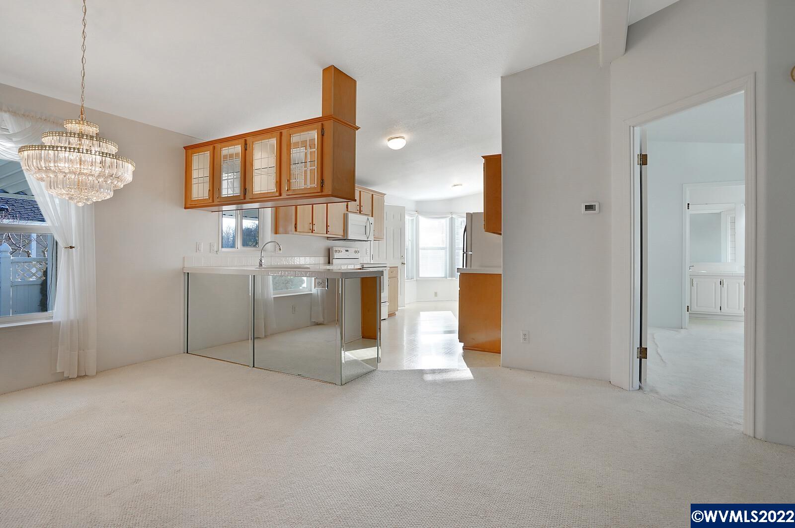 1630 Wallace Road Northwest, Unit 16 Salem, OR 97304 - Photo 17 of 33 Gallery Image 17