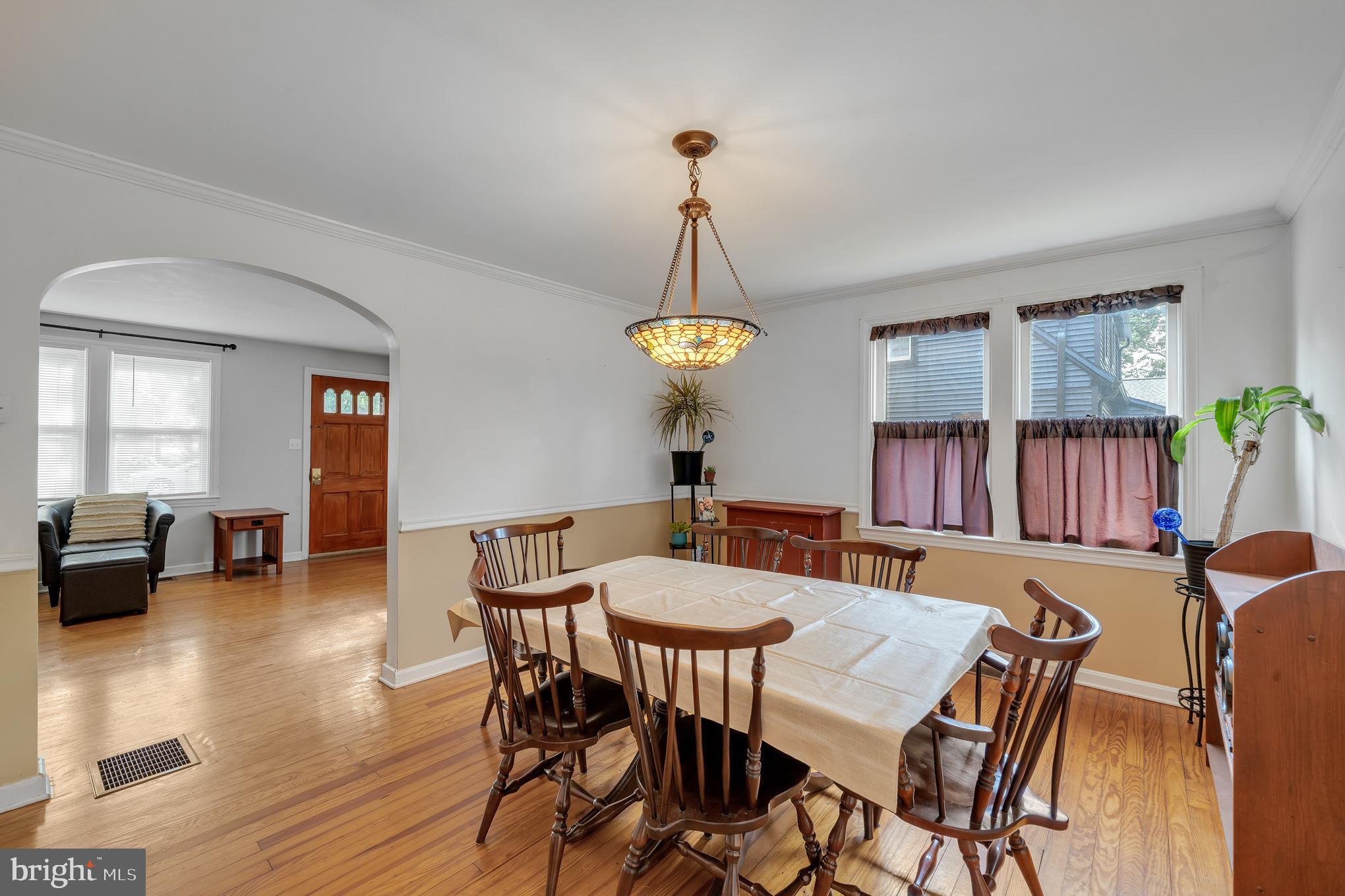 421 South Cedar Street Lititz, PA 17543 - Photo 4 of 18