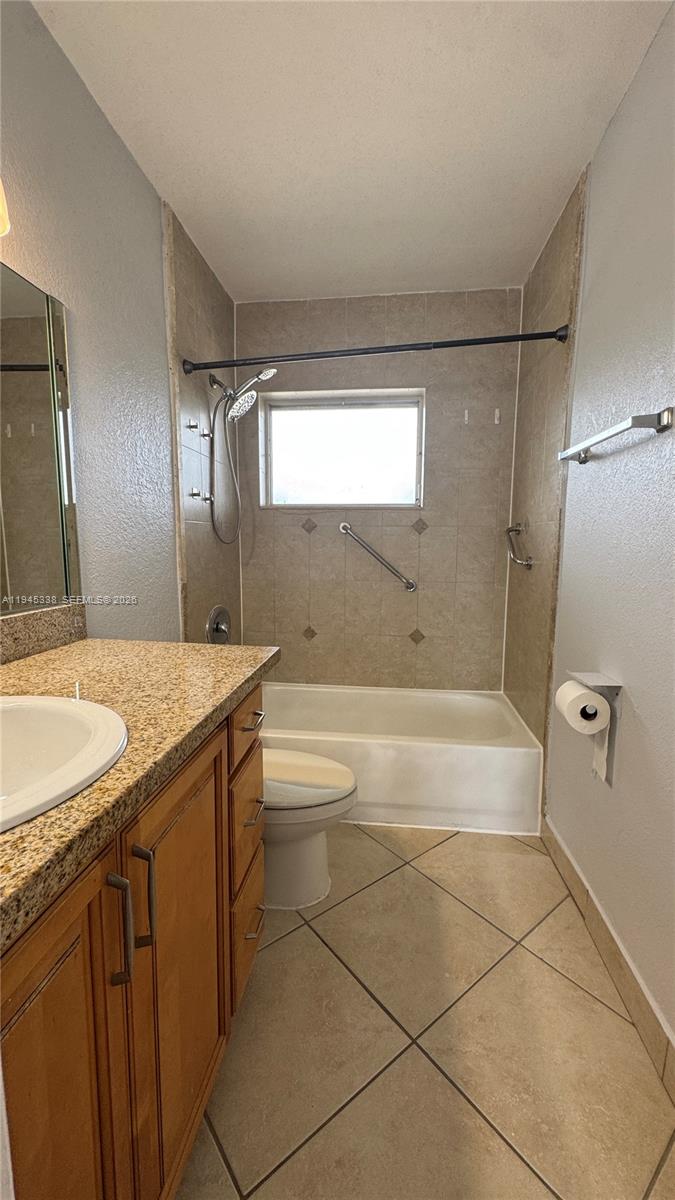 8475 Southwest 94th Street, Unit 203E Miami, FL 33156 - Photo 14 of 29