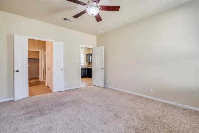 $2,050 | 512 Lookout Tree Lane, Round Rock, TX 78664