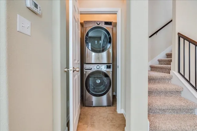 $2,050 | 512 Lookout Tree Lane, Round Rock, TX 78664