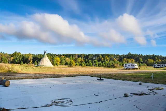 $1,499,999 | 185 Crow Wing Lake Drive Northeast, Akeley, MN 56433