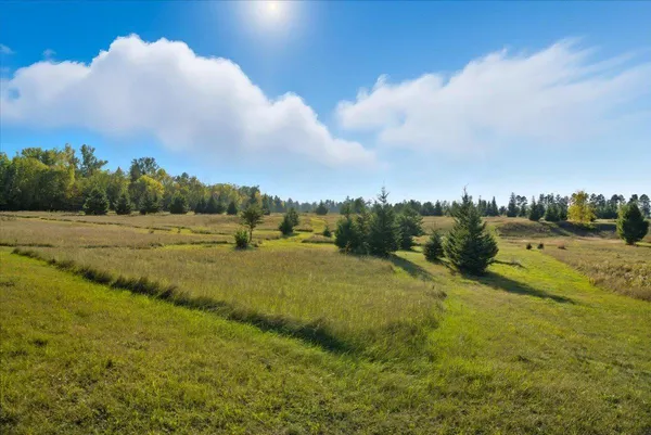 $1,499,999 | 185 Crow Wing Lake Drive Northeast, Akeley, MN 56433