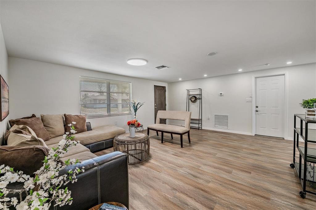 3643 Bedford Street New Port Richey, FL 34652 - Photo 11 of 31