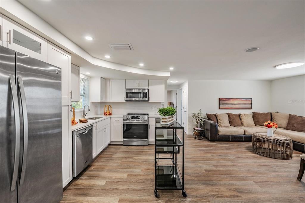 3643 Bedford Street New Port Richey, FL 34652 - Photo 7 of 31