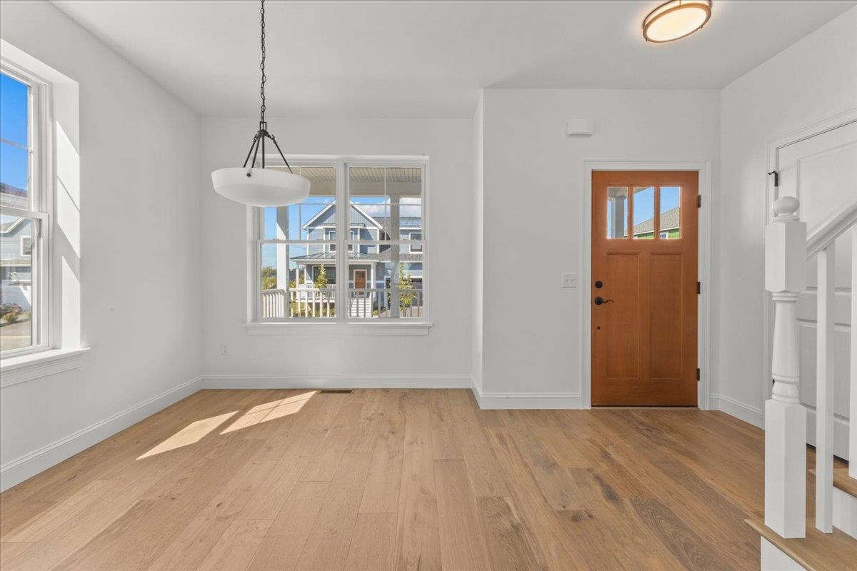 130 Aurora Road South Burlington, VT 05403 - Photo 8 of 53 Gallery Image 8