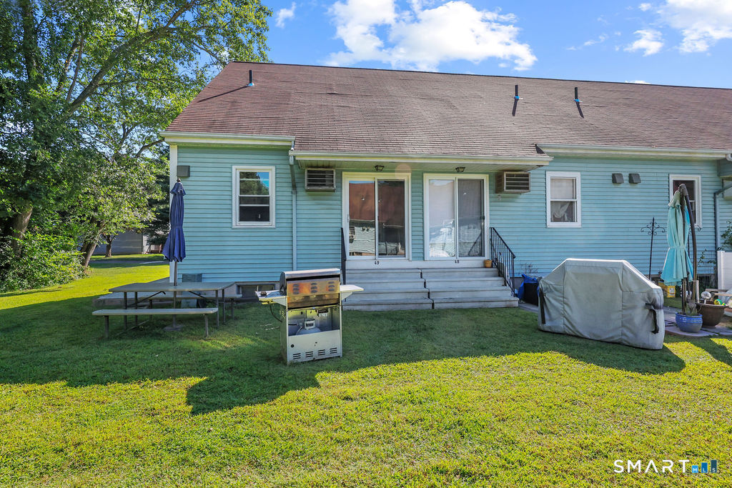 1 Abbott Road, Unit 49 Ellington, CT 06029 - Photo 21 of 23 Gallery Image 21
