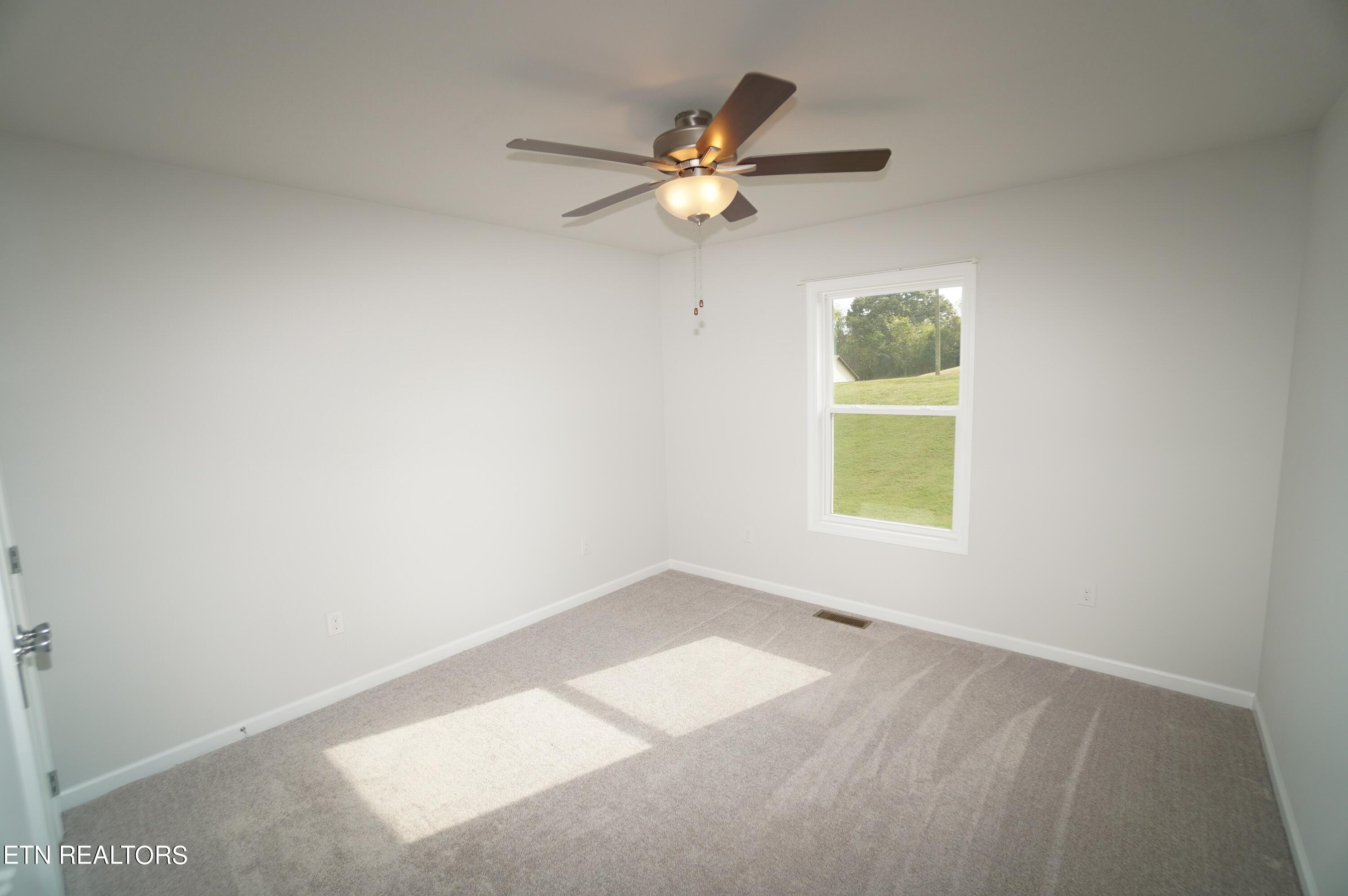 2508 Ryleigh Ridge Drive New Market, TN 37820 - Photo 26 of 54 interior 9-23-24 (10)