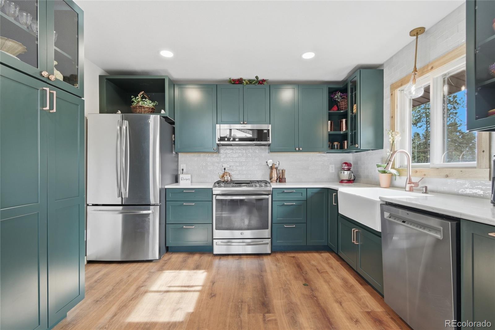 24597 Stanley Park Road Evergreen, CO 80439 - Photo 2 of 48