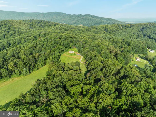 $680,000 | 472 Wesley Lane, Bentonville, VA 22610