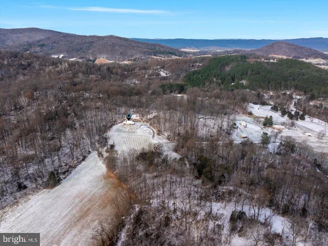 $680,000 | 472 Wesley Lane, Bentonville, VA 22610