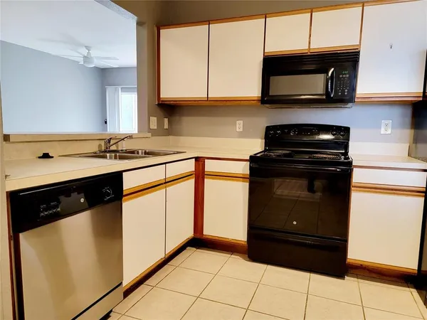 $175,000 | 6410 Cypressdale Drive, Unit 201, Riverview, FL 33578
