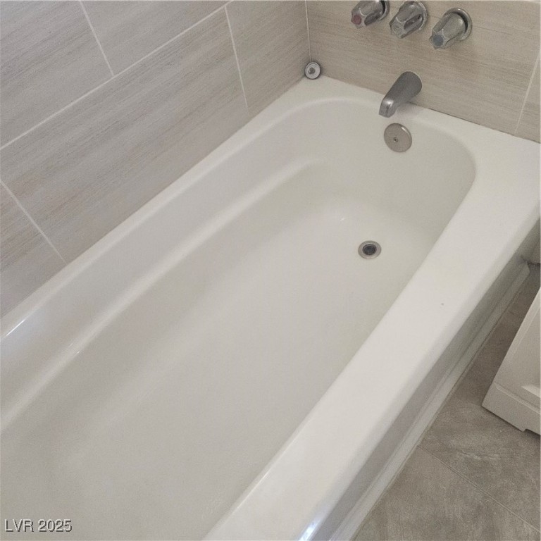 350 East Desert Inn Road, Unit C203 Las Vegas, NV 89109 - Photo 18 of 35 Bathroom view of a bathtub