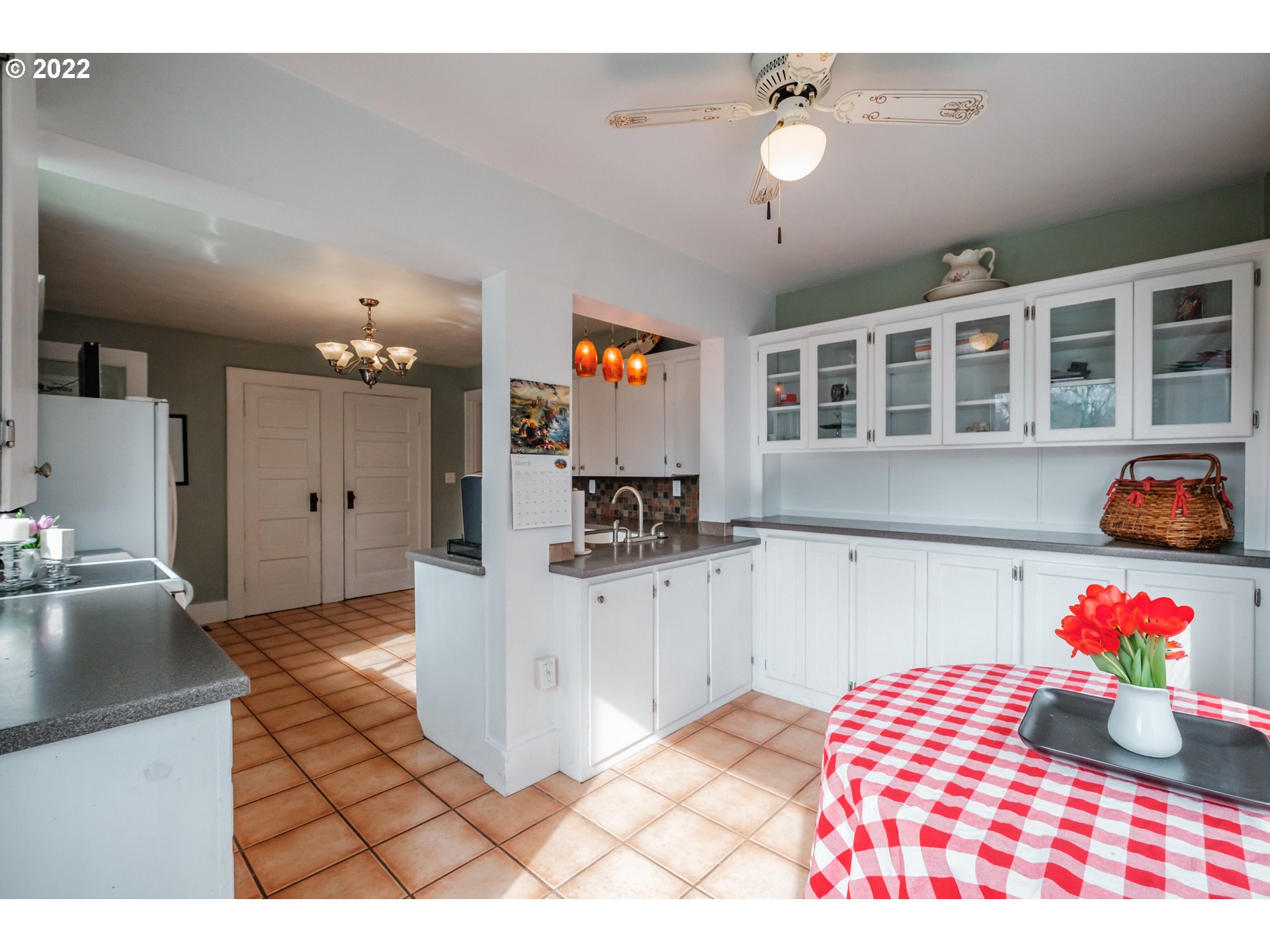 581 Southwest Washington Street Dallas, OR 97338 - Photo 14 of 32 Gallery Image 14