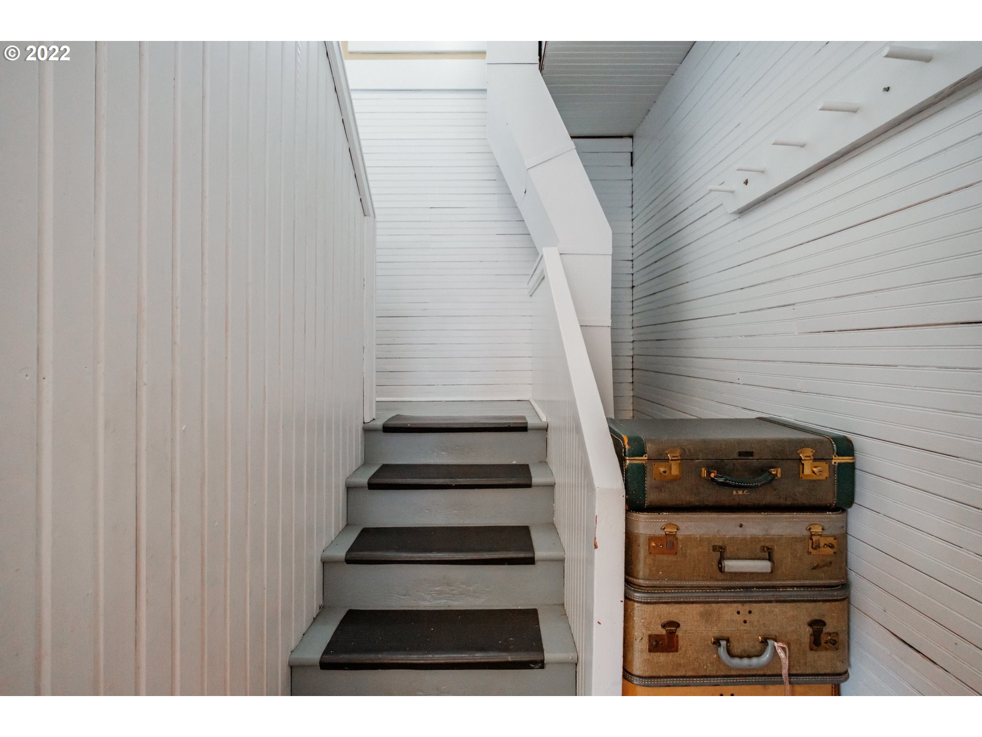 581 Southwest Washington Street Dallas, OR 97338 - Photo 18 of 32 Gallery Image 18