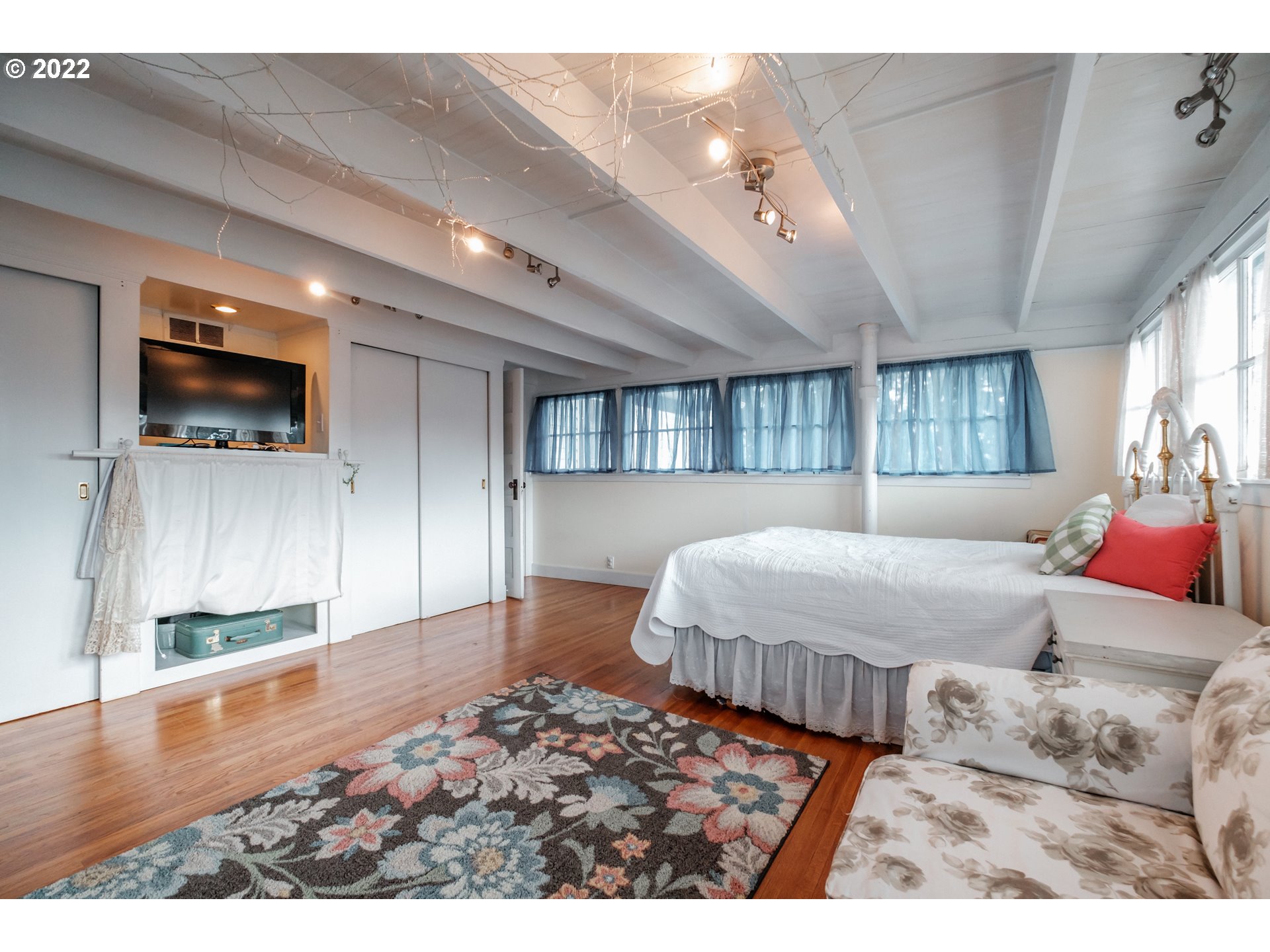 581 Southwest Washington Street Dallas, OR 97338 - Photo 20 of 32 Gallery Image 20
