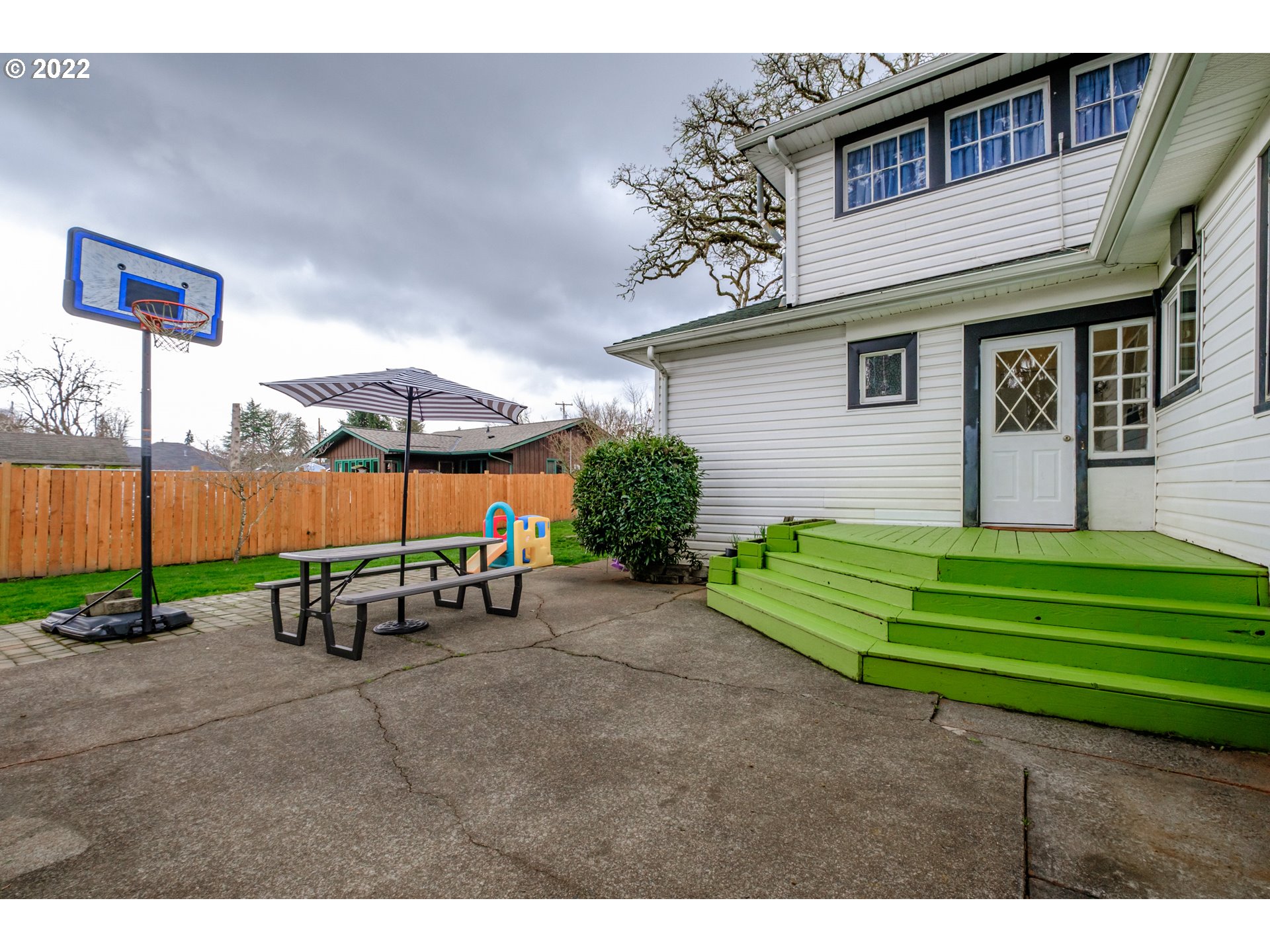 581 Southwest Washington Street Dallas, OR 97338 - Photo 30 of 32 Gallery Image 30