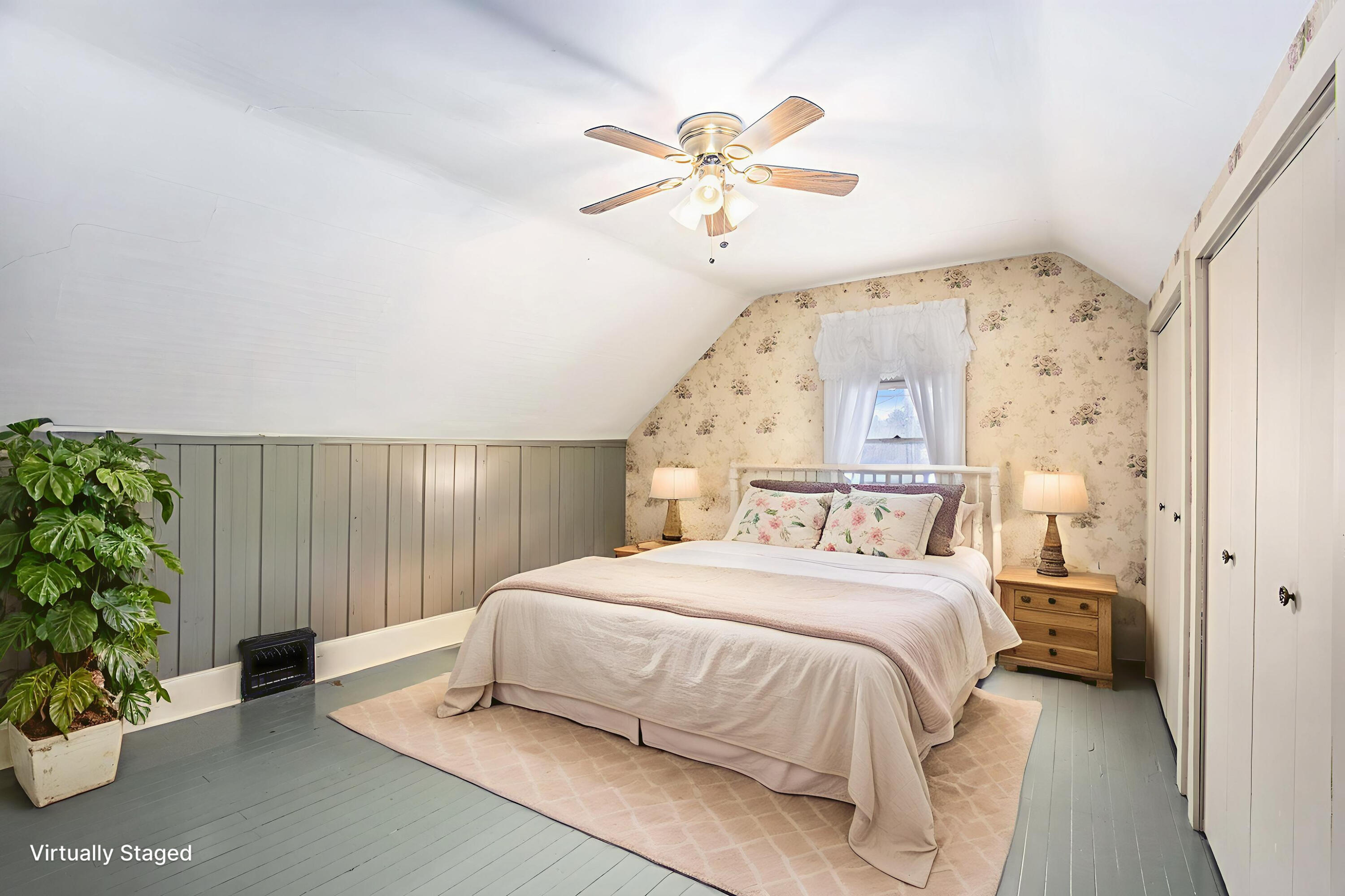 1529 West Hansen Road Scottville, MI 49454 - Photo 27 of 54 Bedroom 1 - Upper