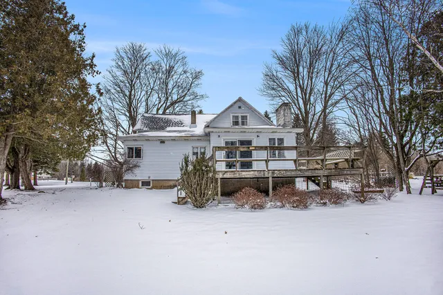 $280,000 | 1529 West Hansen Road, Scottville, MI 49454