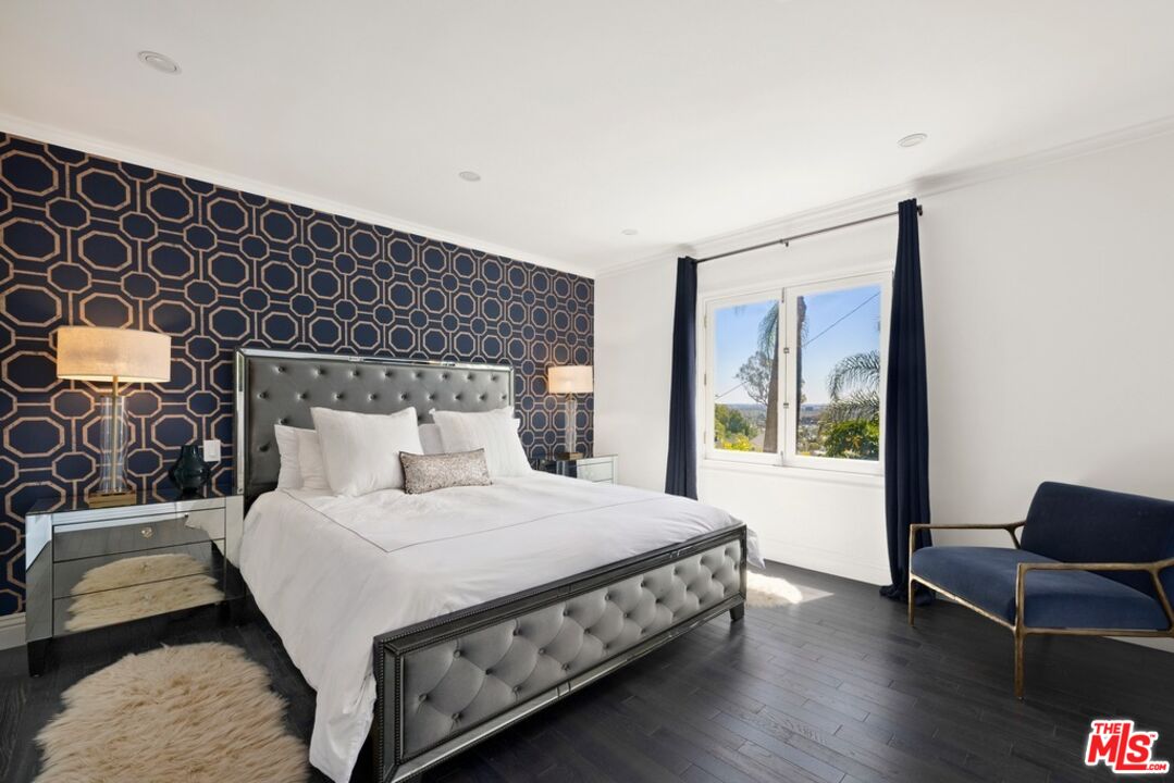 1472 North Kings Road West Hollywood, CA 90069 - Photo 9 of 23