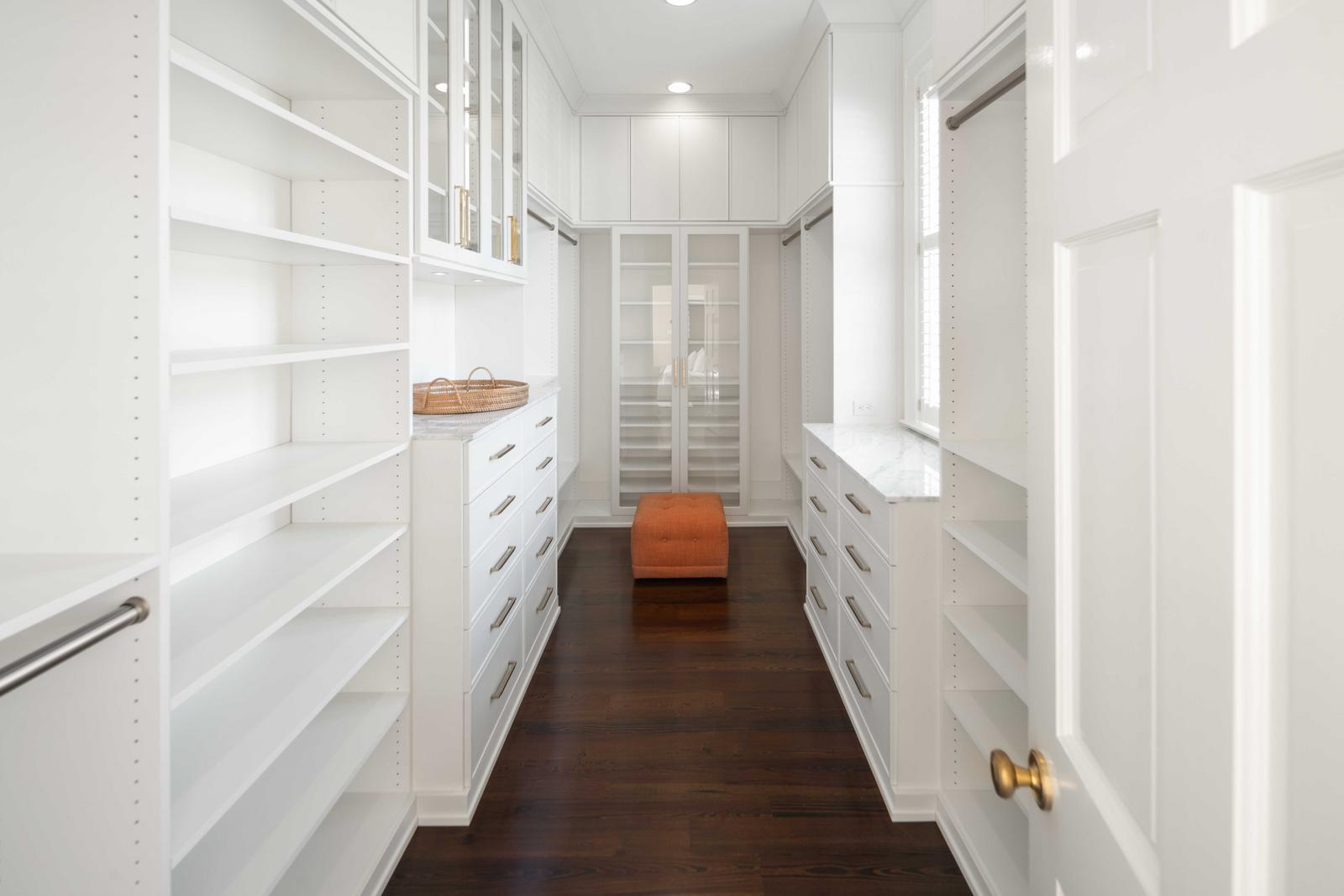 21 New Street Charleston, SC 29401 - Photo 39 of 64 53 Primary Bedroom Closet